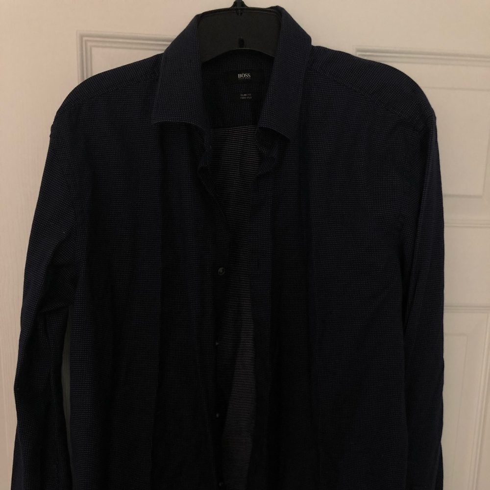 Hugo Boss Men’s dress shirt.